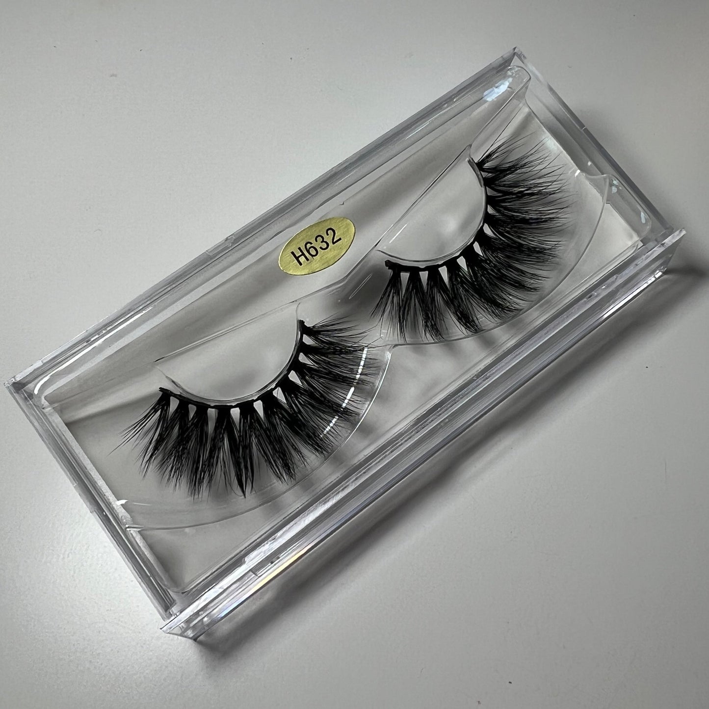 Reigning Beauty Strip Lash Style 018