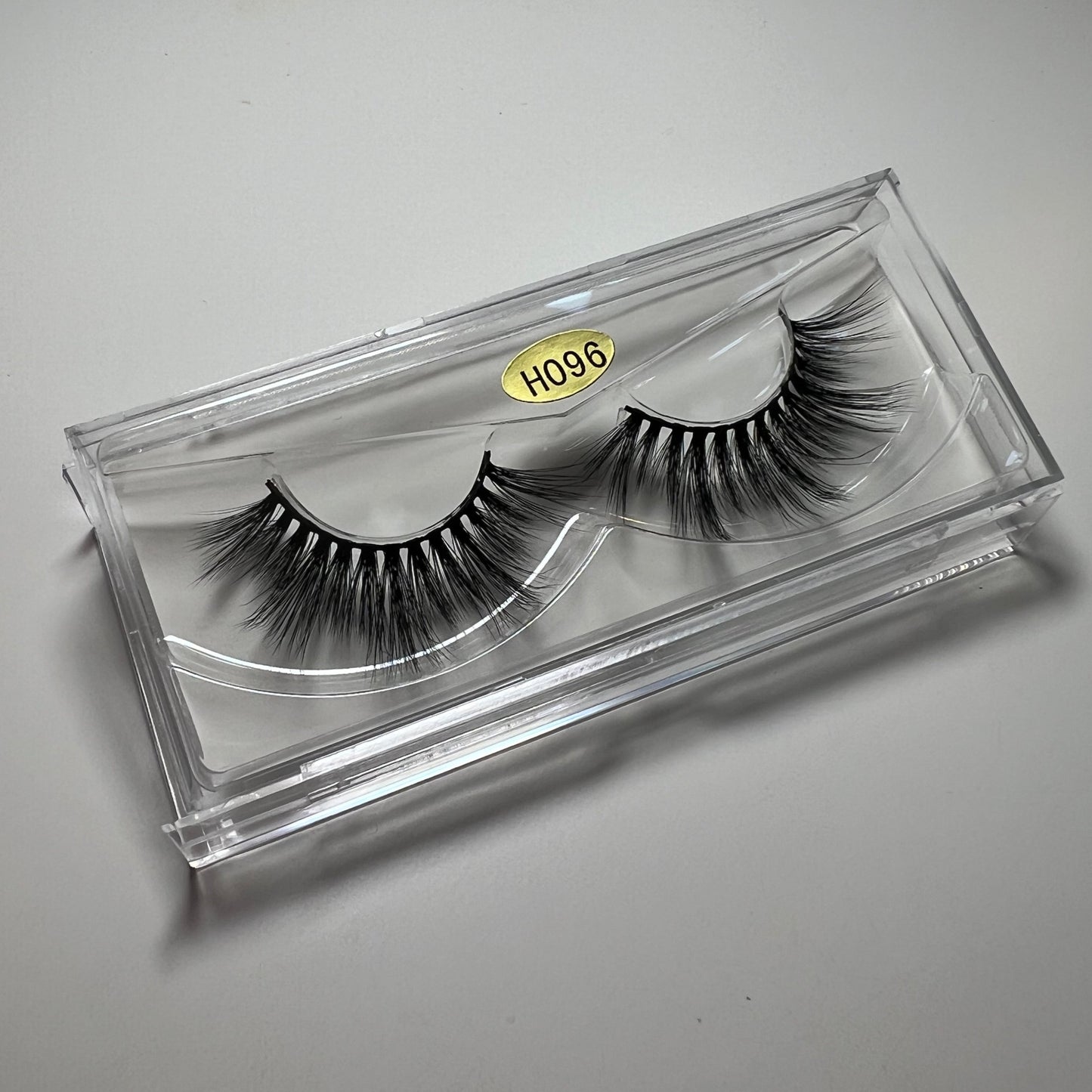 Reigning Beauty Strip Lash Style 017